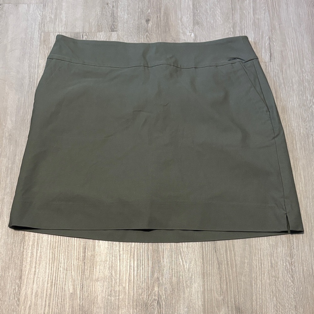 S.C. & Co Tummy Control Chic Green Mini Skirt